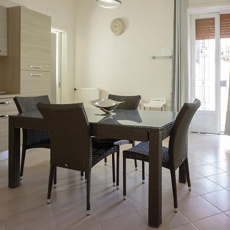 Apartment Enea Помпей Екстериор снимка