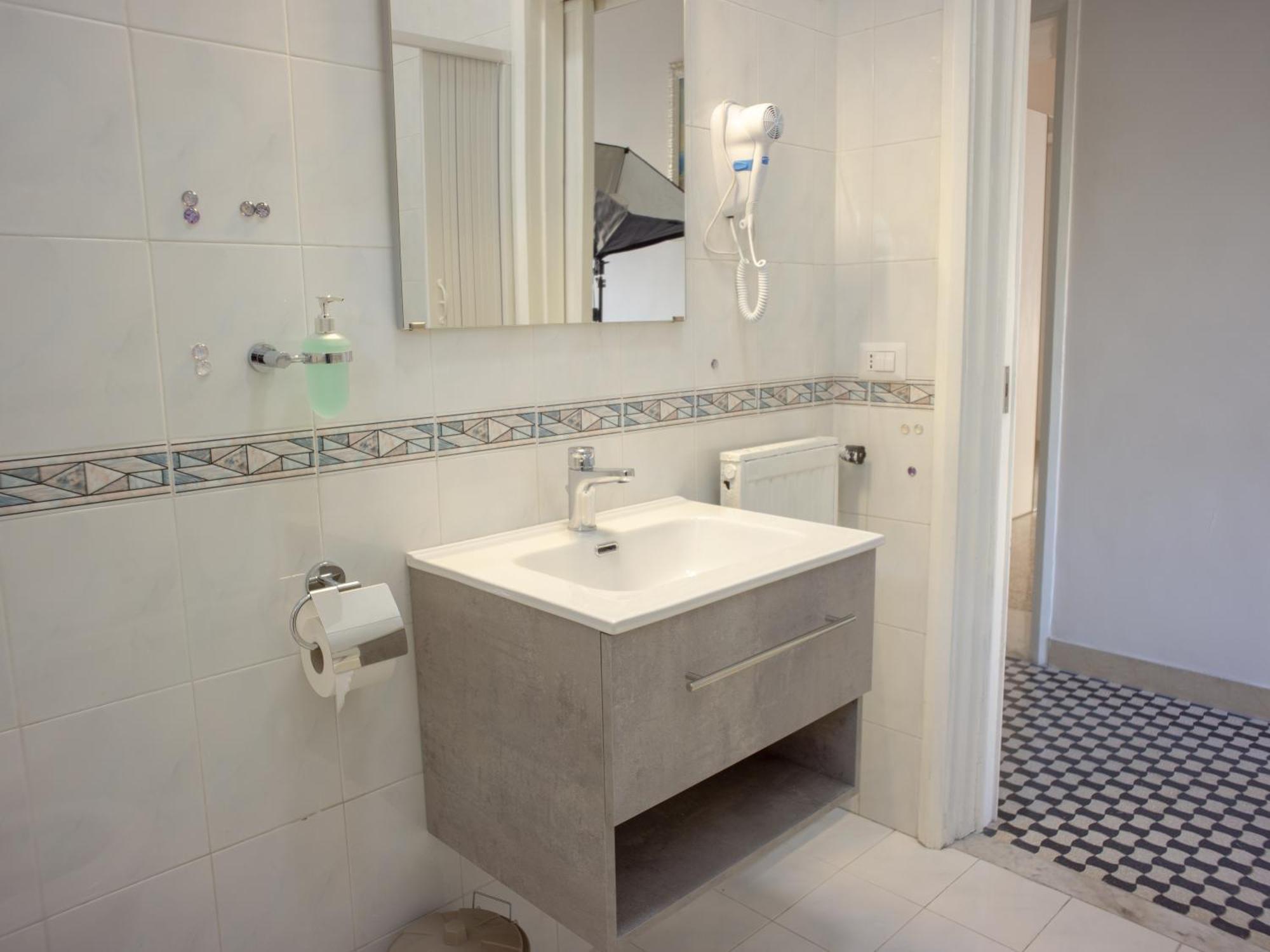 Apartment Enea Помпей Екстериор снимка