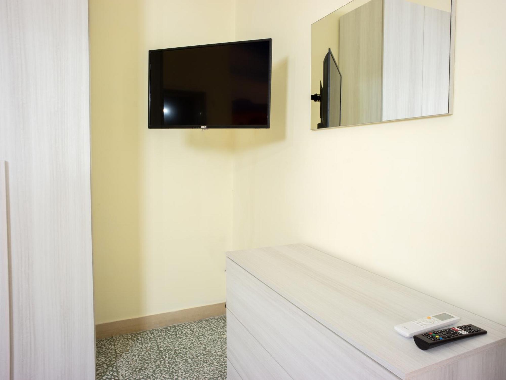 Apartment Enea Помпей Екстериор снимка